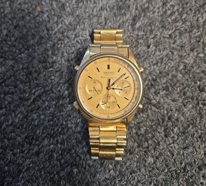 Seiko Gold Tone Men's Chronograph Watch James Bond Watch